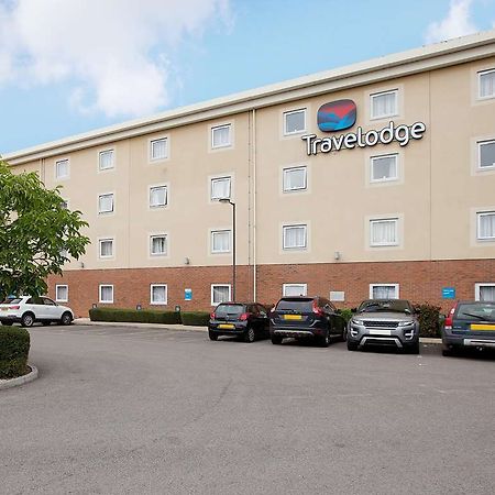 Travelodge Cheltenham Bagian luar foto